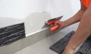 Jak skutecznie ciąć kamień dekoracyjny betonowy - najlepsze narzędzia i porady