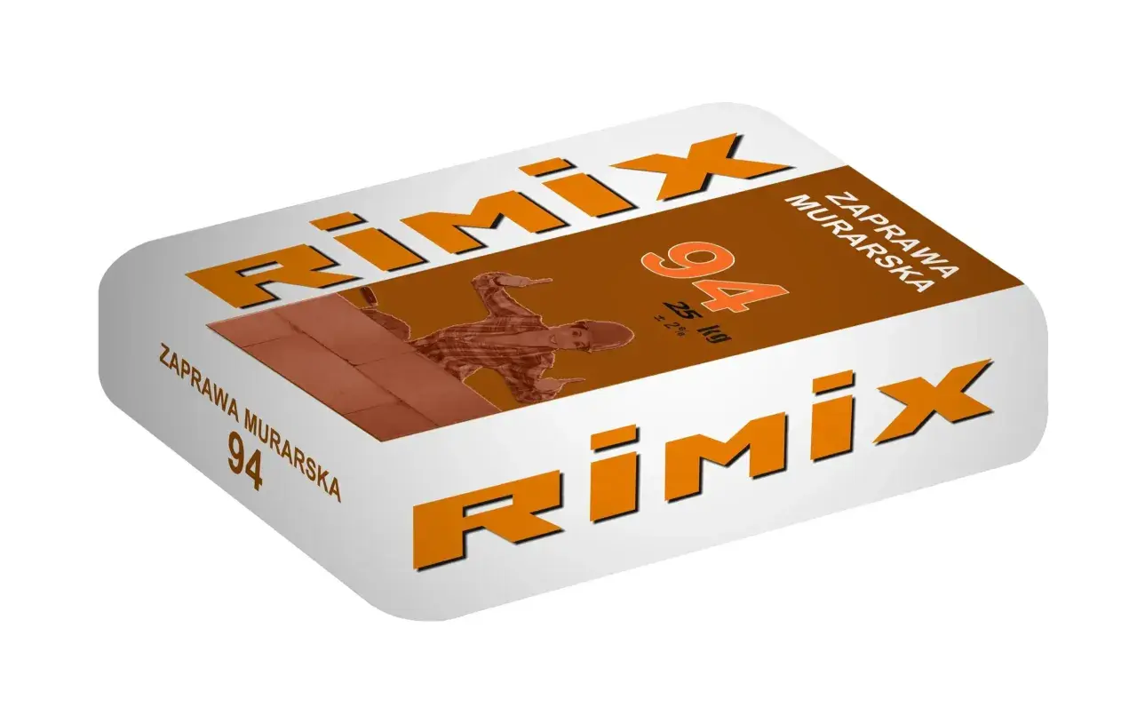Zaprawa murarska Rimix 94, 25 kg. Budowlaniec z uśmiechem pokazuje, jak łatwo można murować z tą zaprawą.